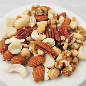 간편하게 챙겨 먹는 건강간식 고급 견과류 25g*10봉