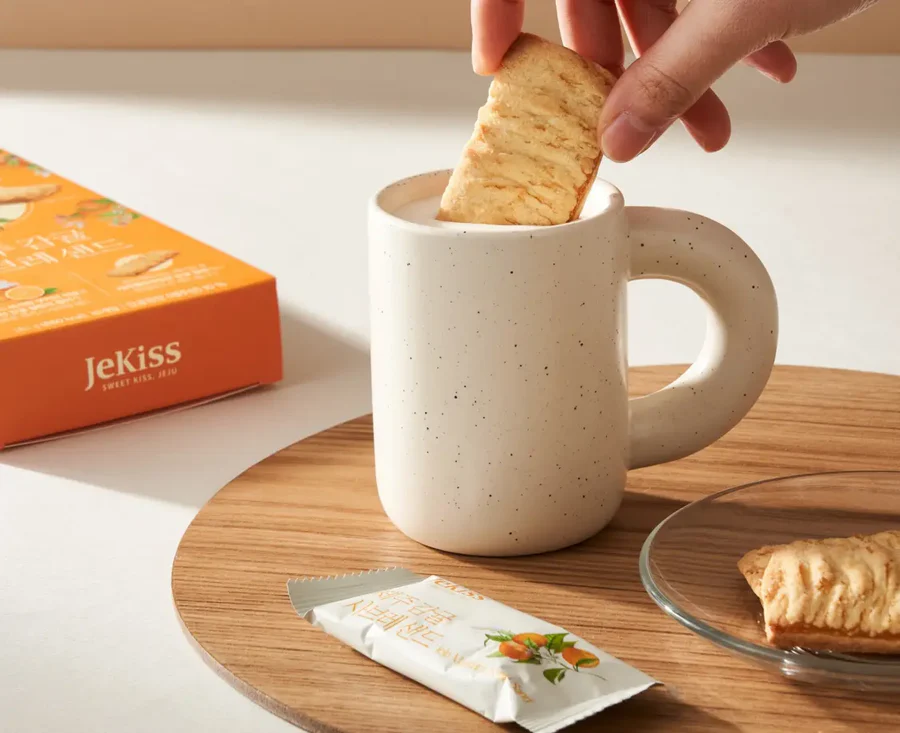 Jeju Mandarin Sablé Cookie 제주 감귤 사브레 샌드 6.35oz (180g) - 이미지 2